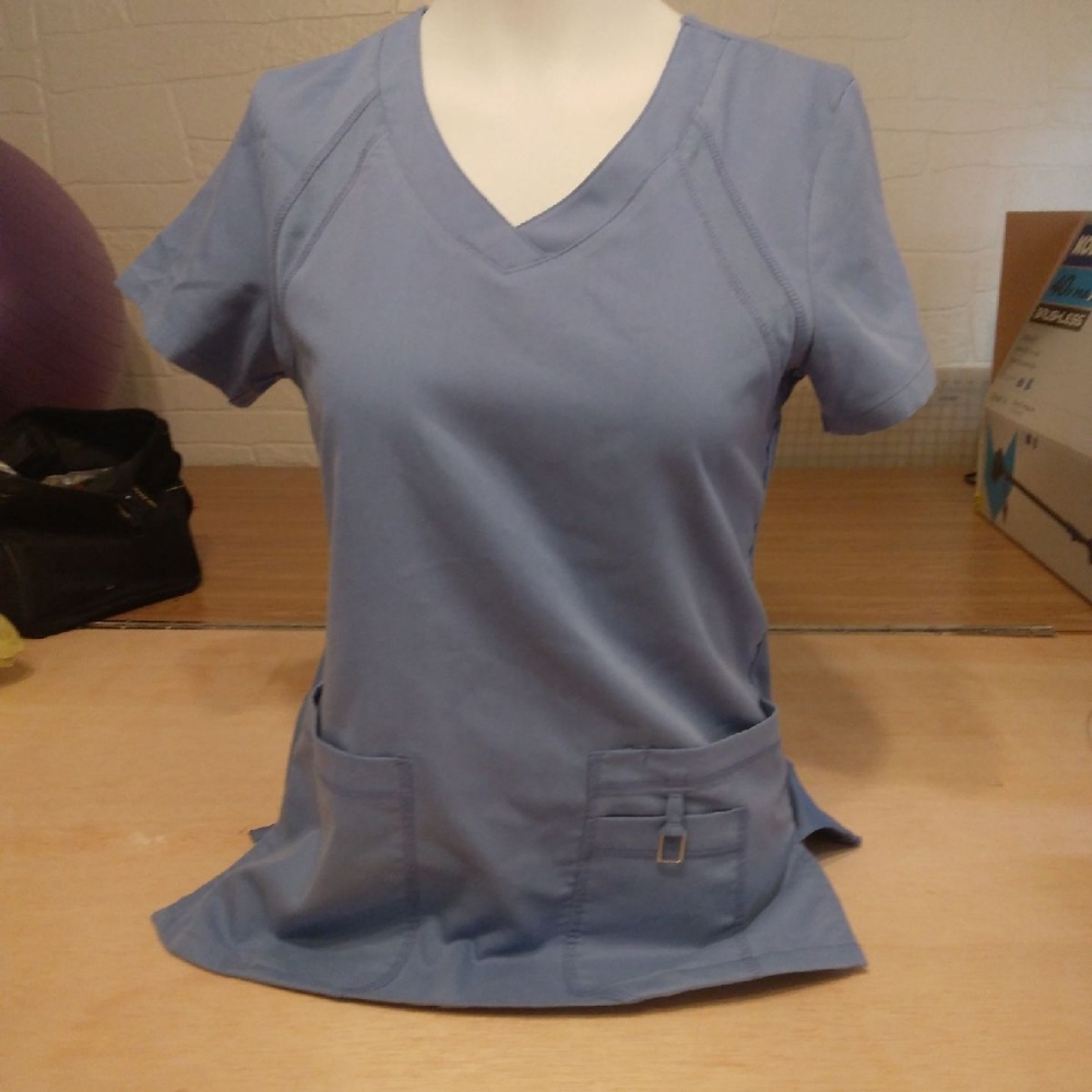 Scrub top